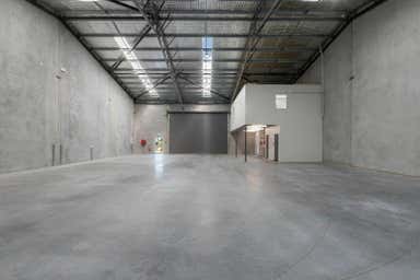 Unit 2, 14 Enterprise Close West Gosford NSW 2250 - Image 3