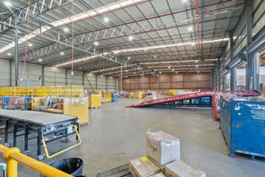 4/58 Tarlton Crescent Perth Airport WA 6105 - Image 4