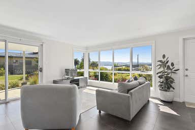 291 Gravelly Beach Road Gravelly Beach TAS 7276 - Image 3