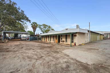 15 Carole Road Maddington WA 6109 - Image 2