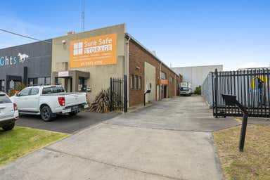 Sure Safe Storage Mornington, 8 Bruce St Mornington VIC 3931 - Image 3