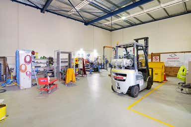 1/24 Tacoma Circuit Canning Vale WA 6155 - Image 4