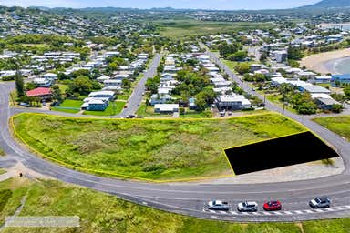 4-6 Cathne Street Cooee Bay QLD 4703 - Image 4