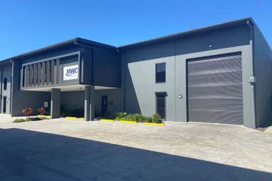 2/14 Strong Street Baringa QLD 4551 - Image 3