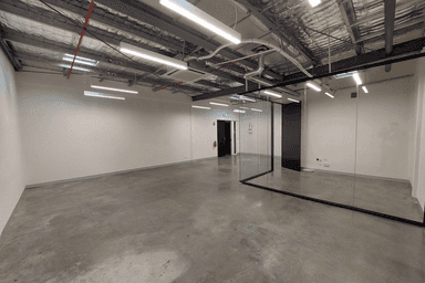 322/87 Gladstone Street South Melbourne VIC 3205 - Image 3