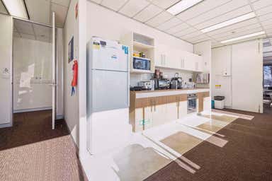 75 Denison Street Deakin ACT 2600 - Image 3