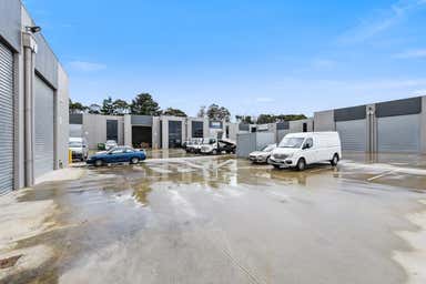 Warehouse 6, 23-25 Sharnet Circuit Pakenham VIC 3810 - Image 4