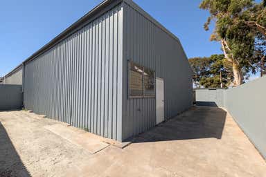 16 Bradpole Road Edinburgh North SA 5113 - Image 3