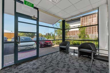 2/13 Carnaby Street Maroochydore QLD 4558 - Image 4