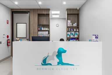Berwick Clyde Vet, 3/121 Grices Road Clyde North VIC 3978 - Image 3