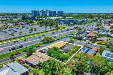 174 Brisbane Road Arundel QLD 4214 - Image 4