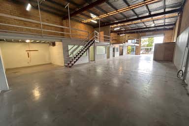 2/4 Veronica Street Capalaba QLD 4157 - Image 3