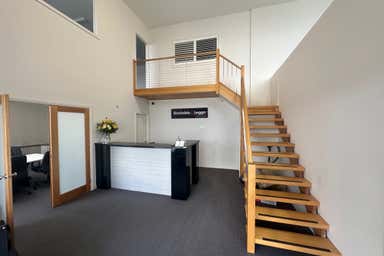 9/22 - 26 Bald Hill Road Pakenham VIC 3810 - Image 4