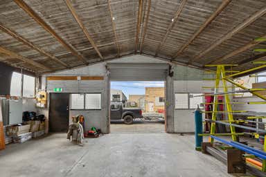 43 Cambro Road Clayton VIC 3168 - Image 4