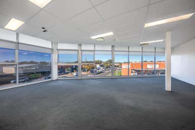 Office 4, 114-126 Evans St Sunbury VIC 3429 - Image 3