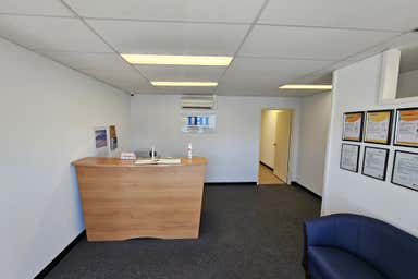 2/10 Principal Link Malaga WA 6090 - Image 4