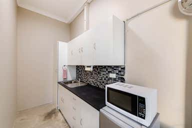 25 Rosie Place Altona VIC 3018 - Image 3