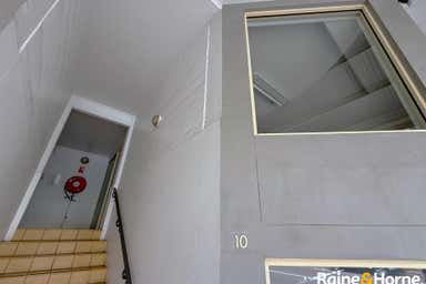 10/541 Boundary Street Spring Hill QLD 4000 - Image 4