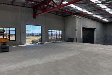 54 Alex Wood Drive Forrestdale WA 6112 - Image 3