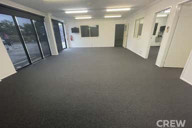 1/12 Telford Place Arundel QLD 4214 - Image 4