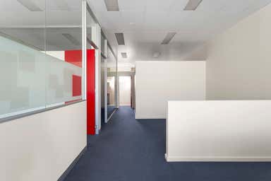 4/98 Pier Street Altona VIC 3018 - Image 4