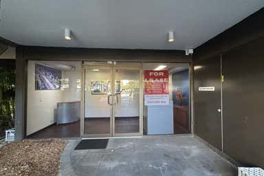 1/11 Karp Court Bundall QLD 4217 - Image 3