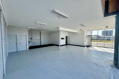 14 Newcastle Street Burleigh Heads QLD 4220 - Image 4