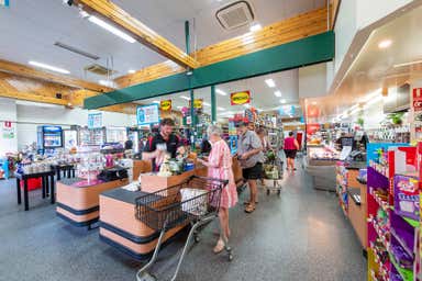Peries IGA, 22-26 Newton Street Monto QLD 4630 - Image 4