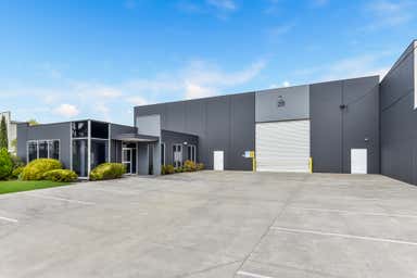 28 Kimberly Road Dandenong South VIC 3175 - Image 4