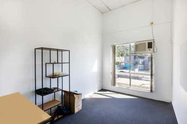 1b/38 Hutchinson Street Burleigh Heads QLD 4220 - Image 4