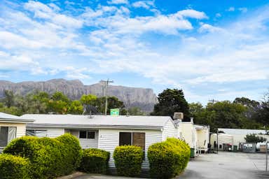 10-12 Eclipse Street Springsure QLD 4722 - Image 4