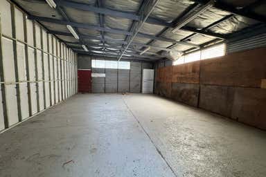 2/31 Hovell Street Wodonga VIC 3690 - Image 3