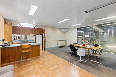 Unit 12, 18-20 Redland Drive Mitcham VIC 3132 - Image 4