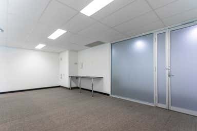 24/6 Meridian Place Bella Vista NSW 2153 - Image 3