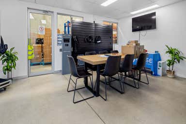 5/525 Lytton Road Morningside QLD 4170 - Image 3