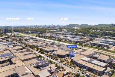 4/18 Hutchinson Street Burleigh Heads QLD 4220 - Image 4