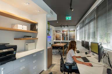 3/3 Alison Street Surfers Paradise QLD 4217 - Image 4