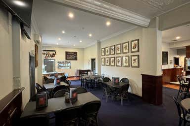 Globe Hotel, Deniliquin, 202 Cressy Street Deniliquin NSW 2710 - Image 4