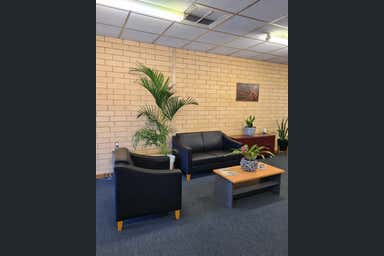 Marisa Building, Unit 3, 370 Main South Road Morphett Vale SA 5162 - Image 3