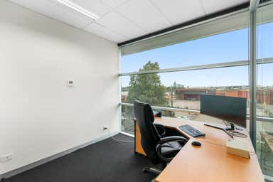 Port Park, Suite 29, 574 Plummer Street Port Melbourne VIC 3207 - Image 4