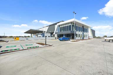 15 Battery Court Cranbourne West VIC 3977 - Image 3