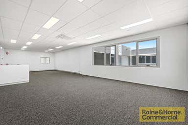 2/60-62 Grice Street Clontarf QLD 4019 - Image 3