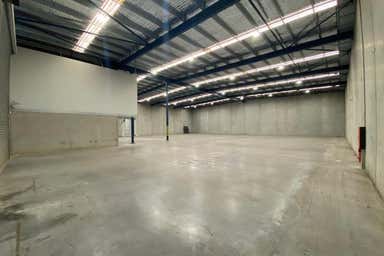 14 Waler Crescent Smeaton Grange NSW 2567 - Image 4