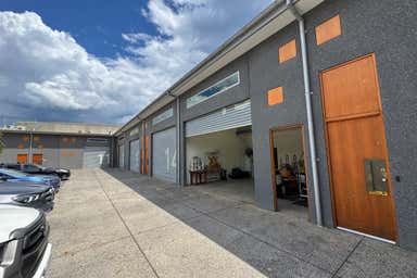 Unit 15, 3 Rocklea Drive Port Melbourne VIC 3207 - Image 4