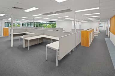 18 Brandl Street Eight Mile Plains QLD 4113 - Image 4