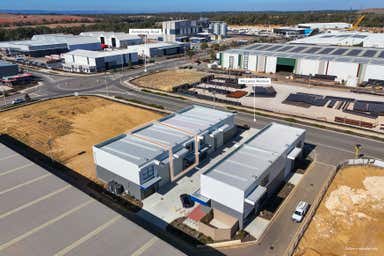 5/81 McLaren Avenue Hope Valley WA 6165 - Image 3