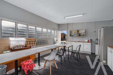 8/10 William Street Adamstown NSW 2289 - Image 3