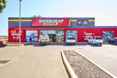 Griffith Gateway Megacentre Griffith NSW 2680 - Image 4