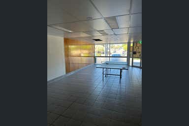 1/33 Lisson Grove Wooloowin QLD 4030 - Image 3