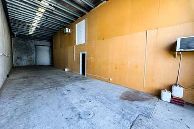 2/50 Henderson Road Rowville VIC 3178 - Image 3